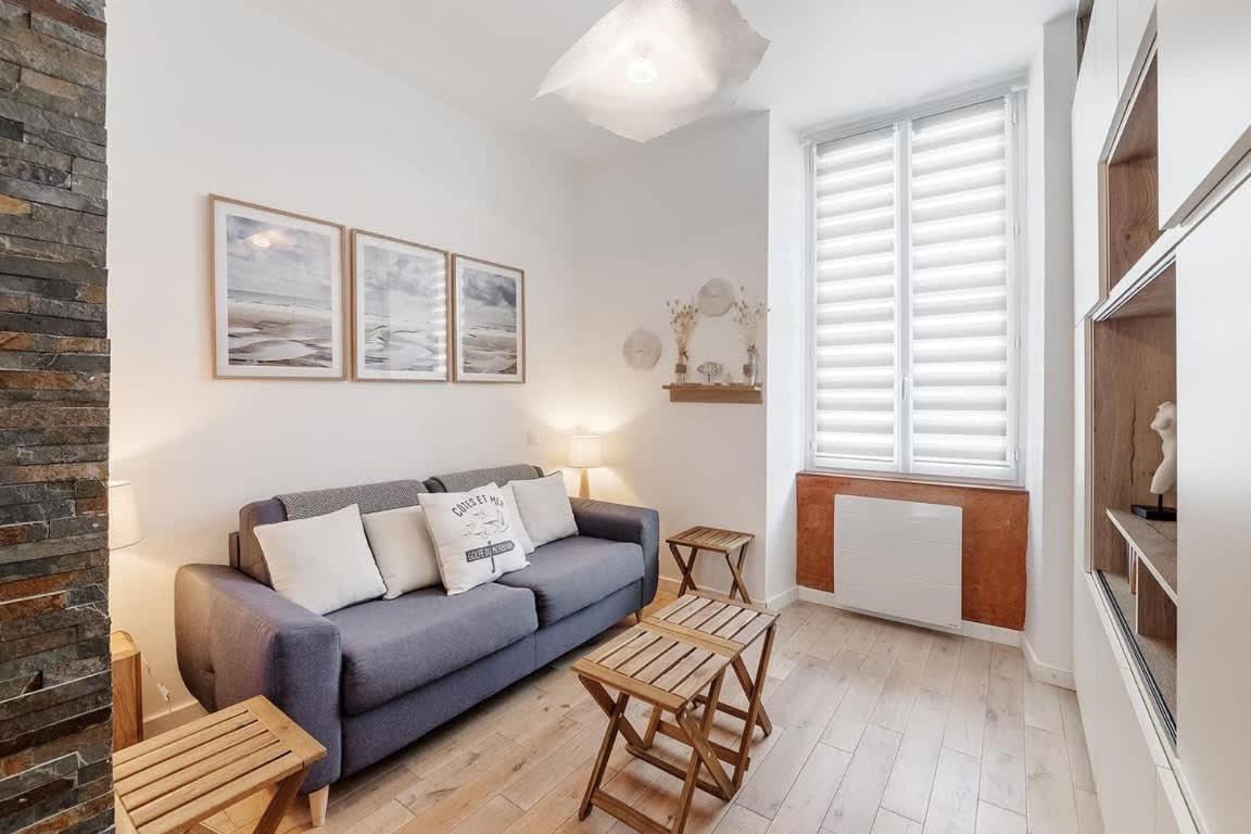 Tassigny - Charmant Appartement/ Terrasse - Port Βαν Εξωτερικό φωτογραφία