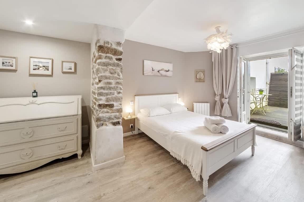 Tassigny - Charmant Appartement/ Terrasse - Port Βαν Εξωτερικό φωτογραφία